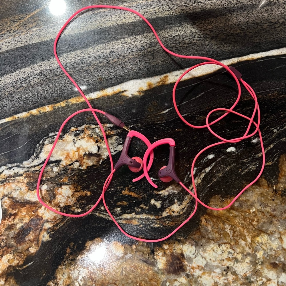 SkullCandy Chops Pink Earbuds